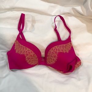 Like new vs push up bra